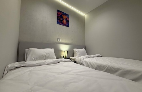 Al Haram Cabin | Deluxe Double or Twin Room with Balcony Mountain View