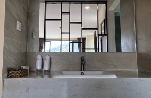Nha Trang Hotel | Deluxe Double room - Sea View