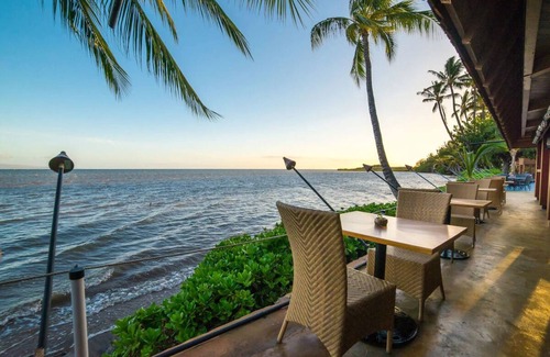 Kaunakakai House | Deluxe Garden View King: Your Private Tropical Escape at Hotel Molokai