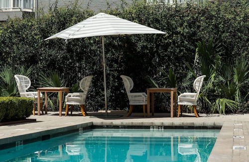 West Campus Hotel | Deluxe King, Hotel Ella, Pool Access, Private Parking, Close to Capitol