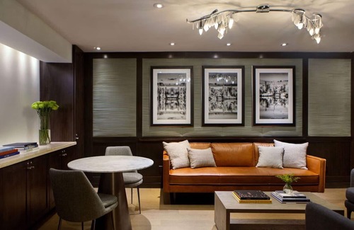 Theater District Hotel | Deluxe King Room at The Muse New York