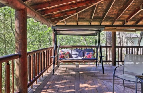 Sonora House | Deluxe Log Home Near Lakes and Twain Harte
