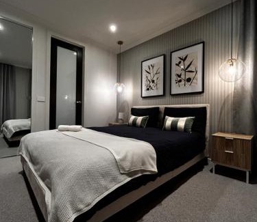 Mambourin House | Deluxe Master Bedroom in a Peaceful and Luxury House