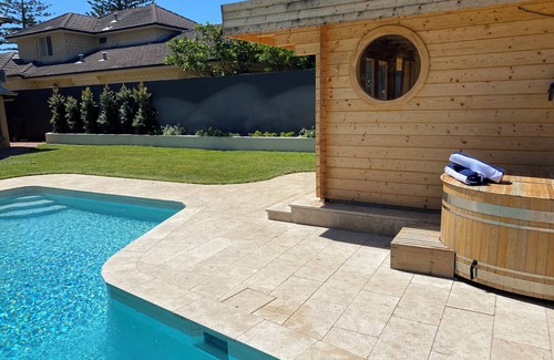 Cottesloe House | Deluxe Private Spa Retreat in Heart of Cottesloe