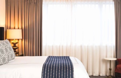 West Campus Hotel | Deluxe Queen, Hotel Ella, Terrace Lounging, Garden Views, Near UT Austin