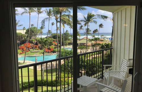 Hanamaulu Apartment | Deluxe Room w/King Bd, Ocean/Pool views, New Furnishings!, No Resort Fee