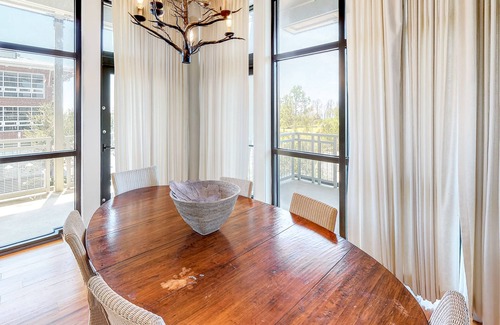 Port St. Joe Condo | Deluxe, Single-Level Condo w/ Free WiFi, a Shared Pool, & Private Beach Access