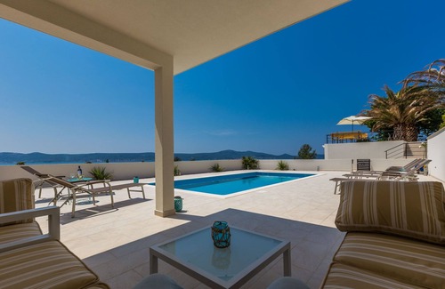 Sveti Petar Apartment | Deluxe studio 4 in Villa Ria with pool