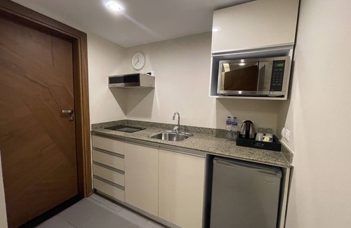 Heliopolis Apartment | Deluxe Studio King - 5 min away from the Airport