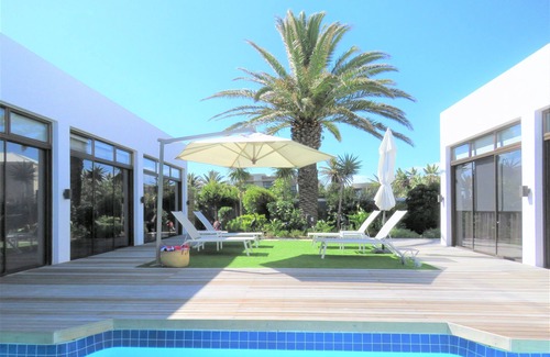 Sunset Beach Apartment | DELUXE STUDIO OCEAN BREEZE - SUNSET BEACH