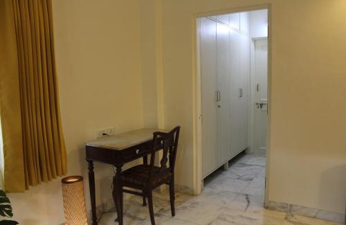 Gandhinagar House | Deluxe Suite in Champa Villa
