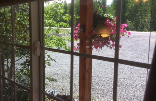 Talkeetna Apartment | Deluxe suite within walking distance of downtown Talkeetna