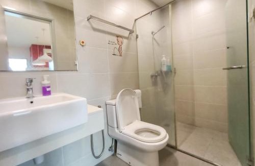 George Town Apartment | Deluxe Suites 5, 2-4 pax , Netflix, Georgetown