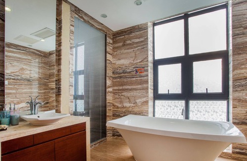 Yuexiu Villa | Deluxe Villa in Mingyue Mountain and Stream