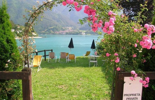 Val Maria-Pur Apartment | Demadonna "PUR" unit B ground floor, 50 sqm-independent entrance- 4 pax, 1 room