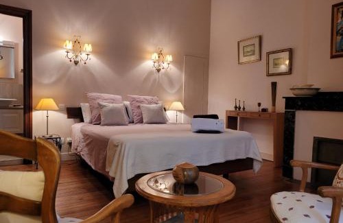 Blomac Villa | Demeure vigneronne de charme Pays CATHARE Carcassonne Jacuzzi