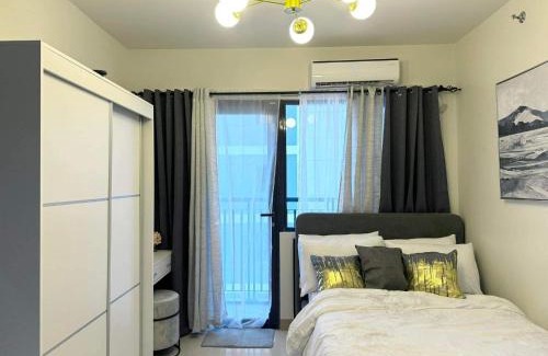 Iloilo Bed & Breakfast | Demillo Style Suites at SMDC