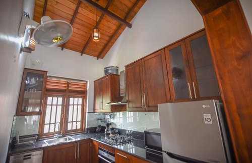 Mount Lavinia House | Dennislandvilla-Aurora