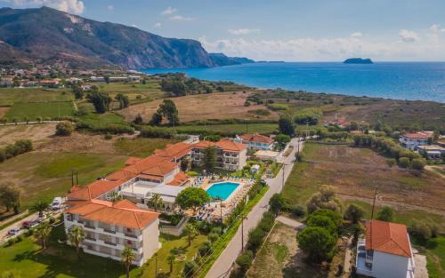 Kalamaki Hotel | Dennys Inn Hotel