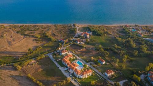 Kalamaki Hotel | Dennys Inn Hotel