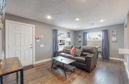 Twin Lakes House | Denver 2 King Beds, Remodeled & Stylish Upper Unit