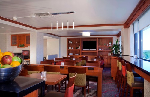 Aurora Hotel | Denver Airport Marriott at Gateway Park