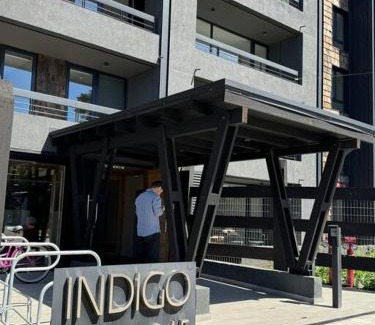 Puerto Varas Apartment | Depa con piscina frente al Lago Llanquihue y vista al volcán