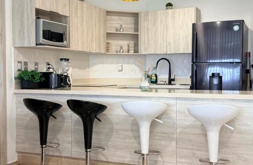 Luis Donaldo Colosio Apartment | Departamento 5ta Av - Cerca de la playa con Rooftop Pool & Cancha de Padel