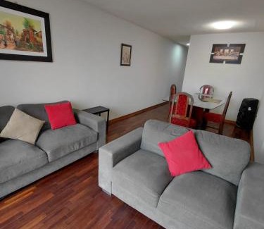 Surquillo Apartment | Departamento amplio cerca a Miraflores y San Isidro
