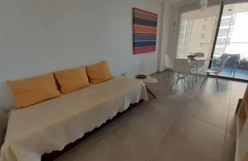 Province of Tucuman Apartment | Departamento 1 dormitorio - Balcón y Luz Natural cerca de la Casa Histórica