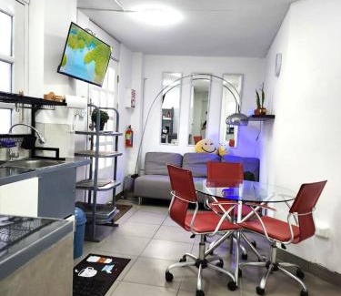 Cercado de Lima Apartment | Departamento Completo en el Centro Historico Arte de Lima