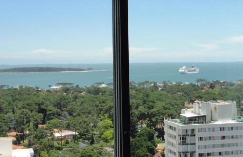 Cantegril Apartment | Departamento en complejo Roosevelt Center