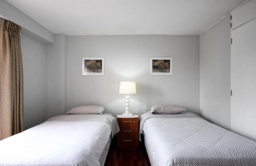 Sector 1 Apartment | Departamento en San Isidro, Lima