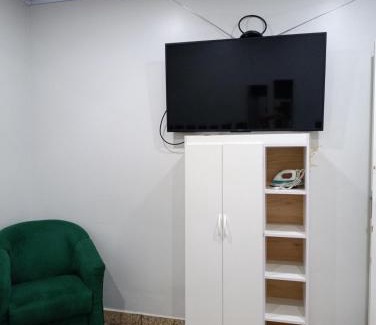 Ciudad Del Este House | Depto completo de 1 dormitorio en CDE Area 4