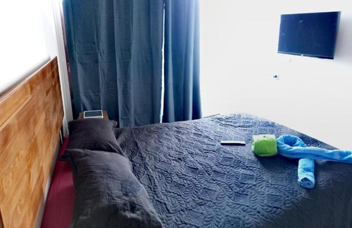 Las Rejas Apartment | Depto Metro Ecuador (estación central)