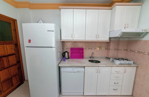 Icmeler Apartment | Dere Apartment 2 Icmeler Daily Weekly Rentals