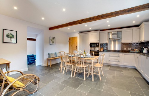 Bow Street House | Derwen - Two Bedroom House, Sleeps 4