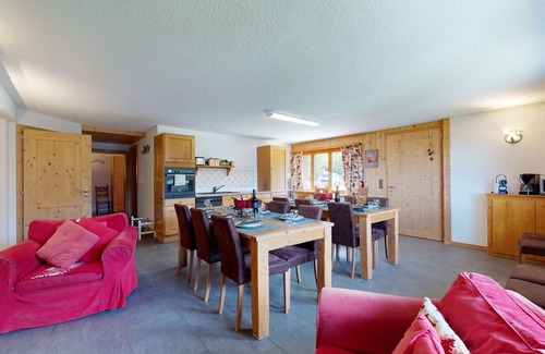Nendaz Apartment | Des Alpes (004) - ON THE SLOPES apartment 16 pers