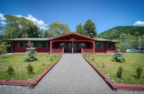 Sub Cetate House | Desag Resort