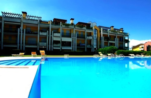 Rivoltella Apartment | DesenzanoLoft Paradise Lake View