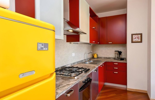 Rivoltella Apartment | Desenzanoloft Butterfly and Pools