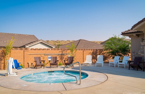 Ivins Condo | Desert Escape At Ladera 4 Bedroom Home by Redawning