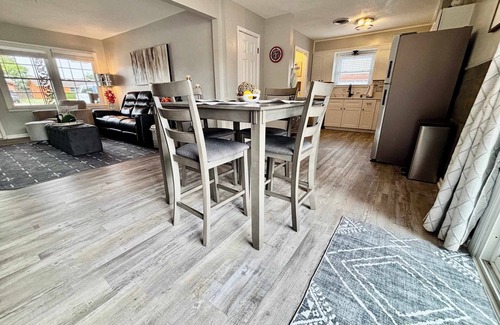 Lubbock House | Desert Oasis - 3BR/2BA - Serene Setting