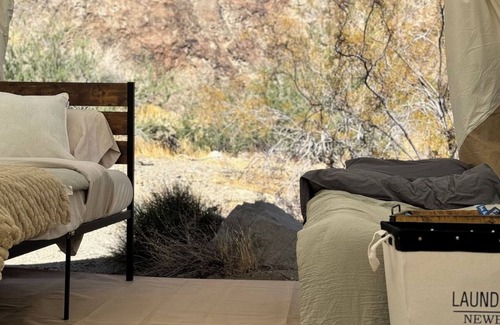 Nelson Apartment | Desert Oasis Grand Suite in Mojave Desert