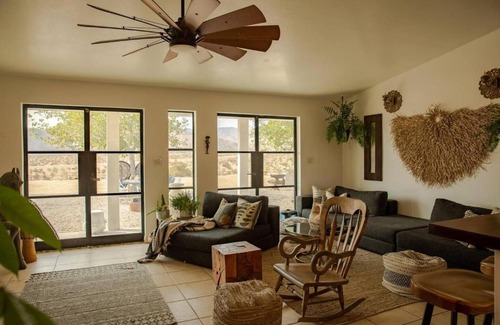 Joshua Tree House | DESERT WAY RANCH Oasis Hideaway