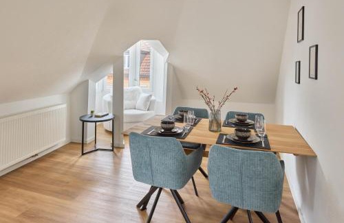 Pforzheim Apartment | Design Apartment mit Kingsize-Betten & Balkon