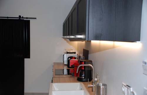 Montreuil-sur-Mer Apartment | Design apartment number 12 with courtyard view
