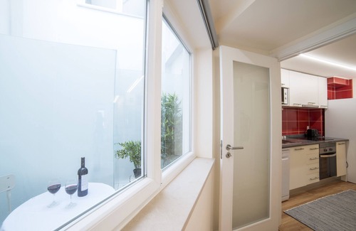 Pena Apartment | Design apartment with A/C, wifi, small outside patio and 500m from city cente