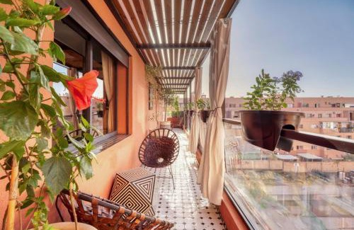 Semlalia Apartment | Design Art Gallery Apartment Marrakech swimming pool on the Roof