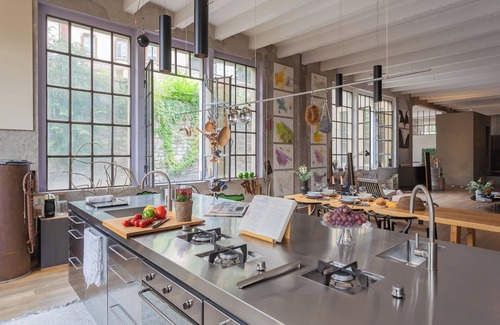 Como Apartment | Design Loft with Private Parking